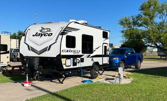 Camping near COE Benbrook Lake Mustang Park Bear Creek Campground: Cowtown RV Park, Aledo, Texas