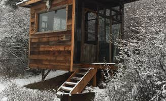 Lindsay's photo of a cabin at Iron Mountain Ranch Screen House near Boyds, WA