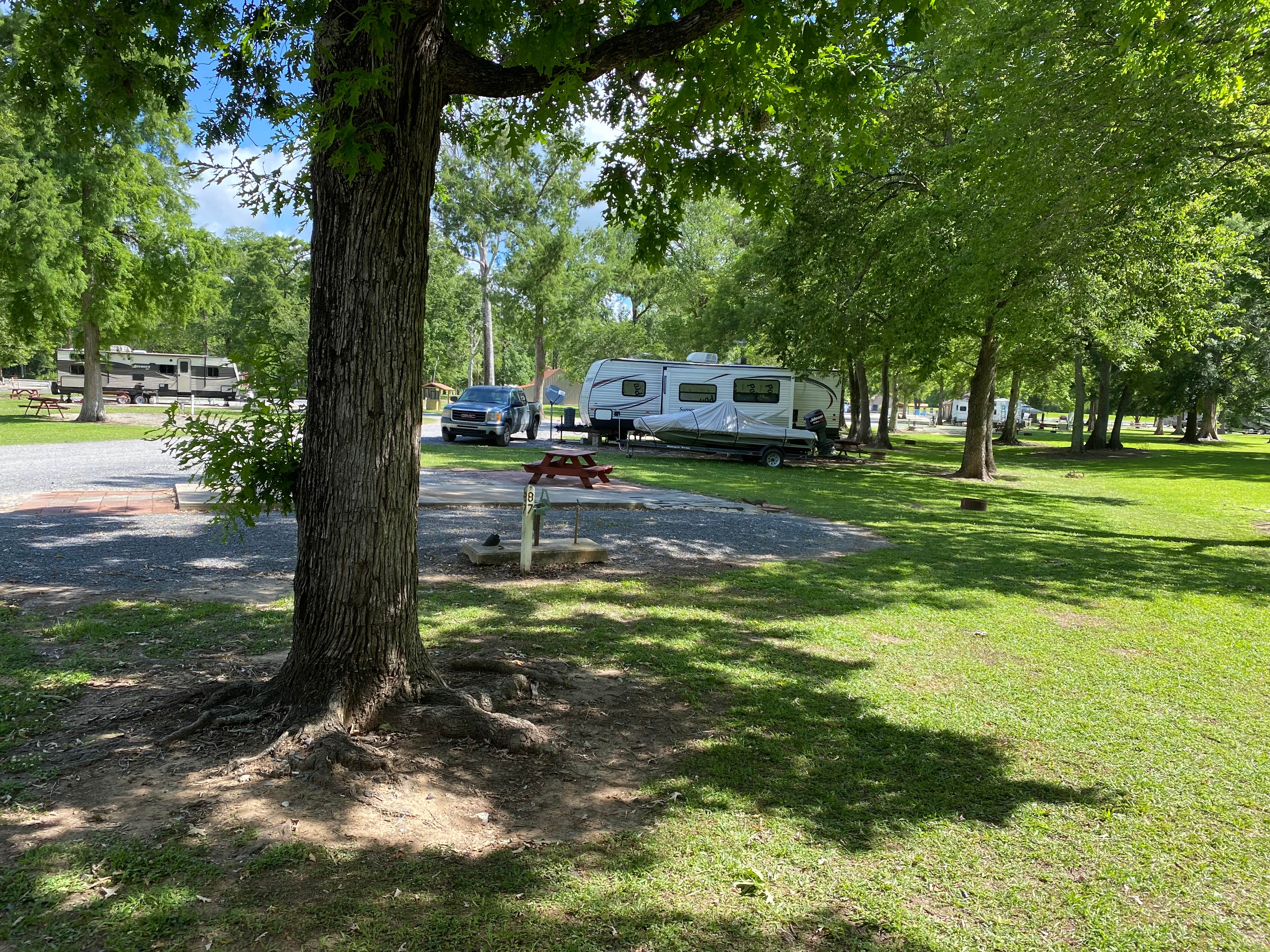 Camping near Maxey Care RV Park: Cajun Heritage RV Park, Breaux Bridge, Louisiana
