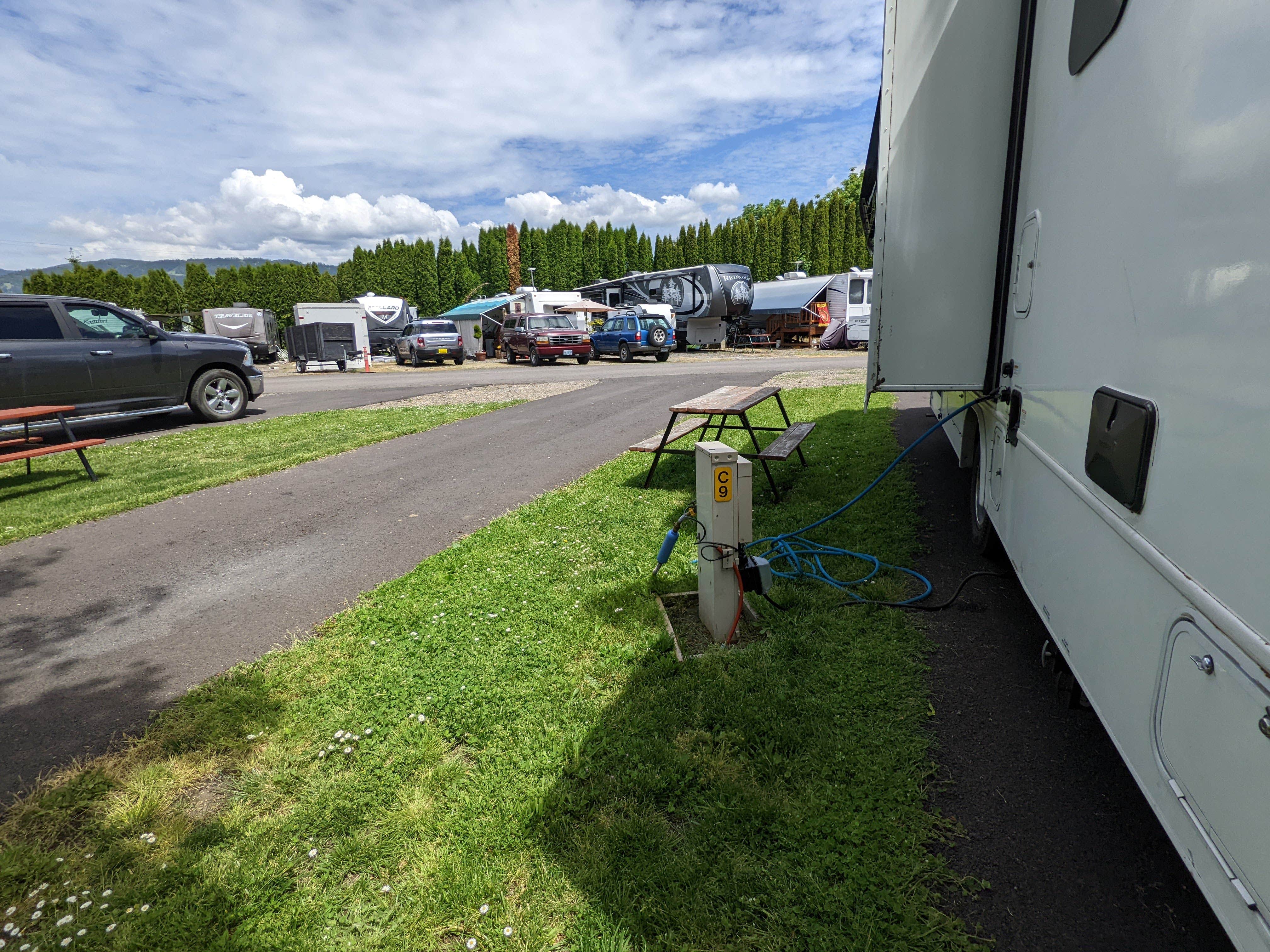 Camper submitted image from Eugene Kamping World RV Park - 1