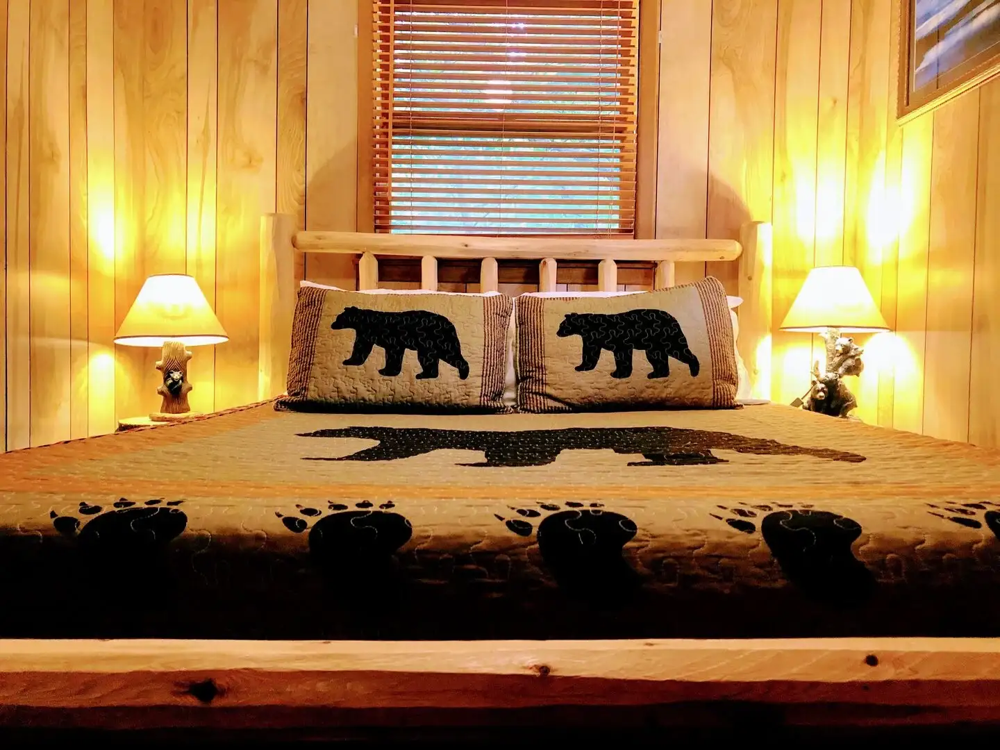 Camping near Yogi in the smokies: MNM Mountain Views #578, Whittier, North Carolina