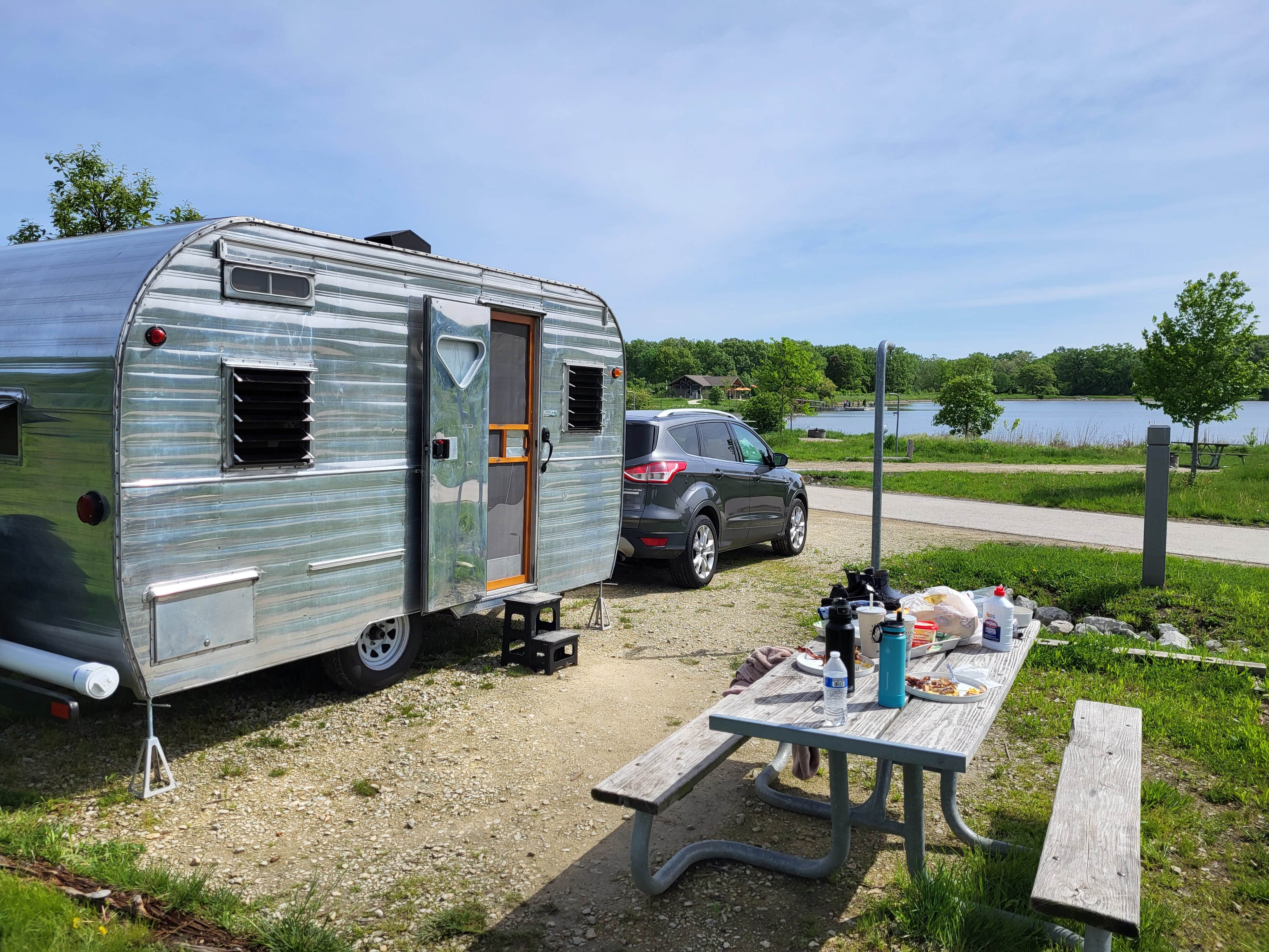 Alyssa T.'s photo of rv camping at Camp Bullfrog Lake near Shorewood, IL