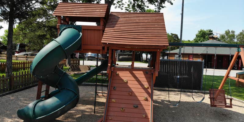 Camper submitted image from America's Best Campground