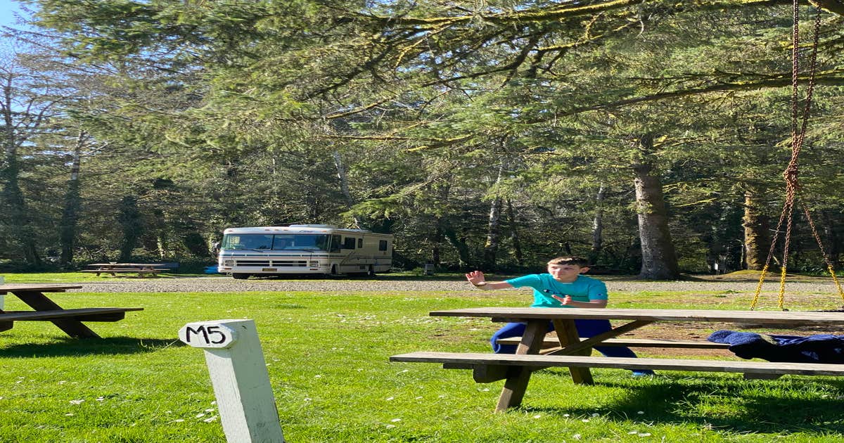Coyote Rock RV Resort & Marina