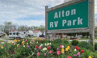 Camping near Scioto-Grove Metro Park: Alton RV Park, Galloway, Ohio