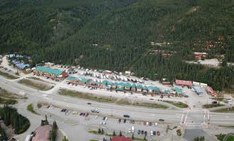 Camping near Denali Grizzly Bear Resort: Denali Rainbow Village RV Park & Motel, Healy, Alaska