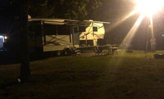 Camping near Clapping Oaks Campground and Lodging : Laurie RV Park, Lake Ozark, Missouri