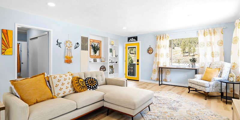 Camper submitted image from Sunshine Loft