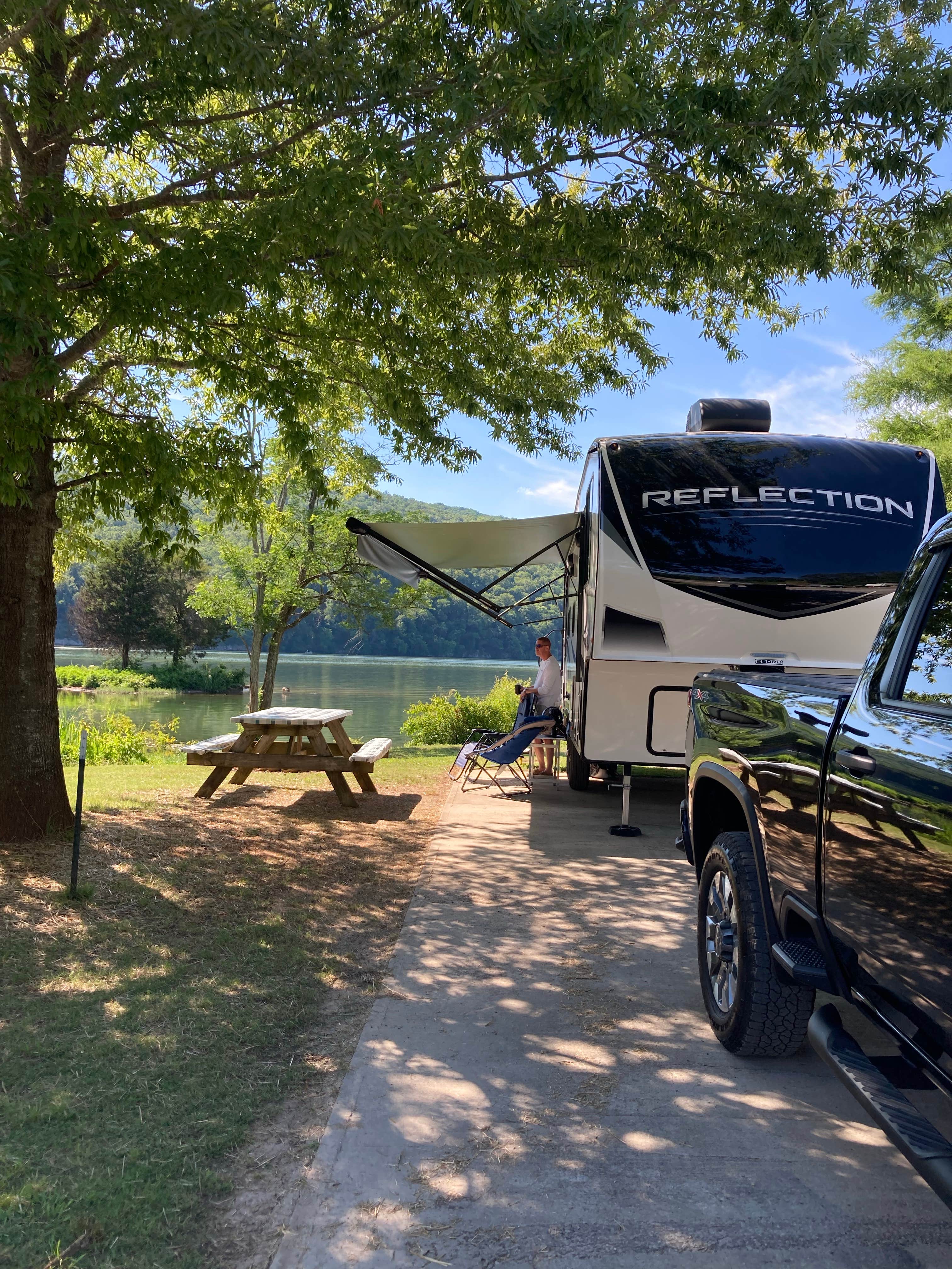 Camping near Lockhart's Arch Shelter - on the Cumberland Trail: Hales Bar Marina and Resort, Whiteside, Tennessee