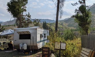 Camping near Snake River Cabins & RV Village: East Table Campground, Alpine, Wyoming