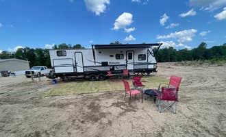 Camping near Barnwell State Park Campground: Crunchy Acres, Blackville, South Carolina
