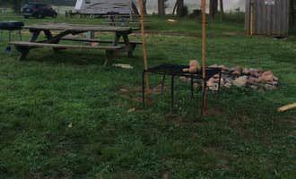 Camping near Sunburst Ranch: Twin Bridges Canoe Campground, Dora, Missouri