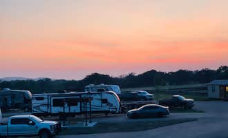 Camping near Meierstone Vineyards: Solar Eclipse in the Path of Totality: Limestone Charm RV Park, Stonewall, Texas