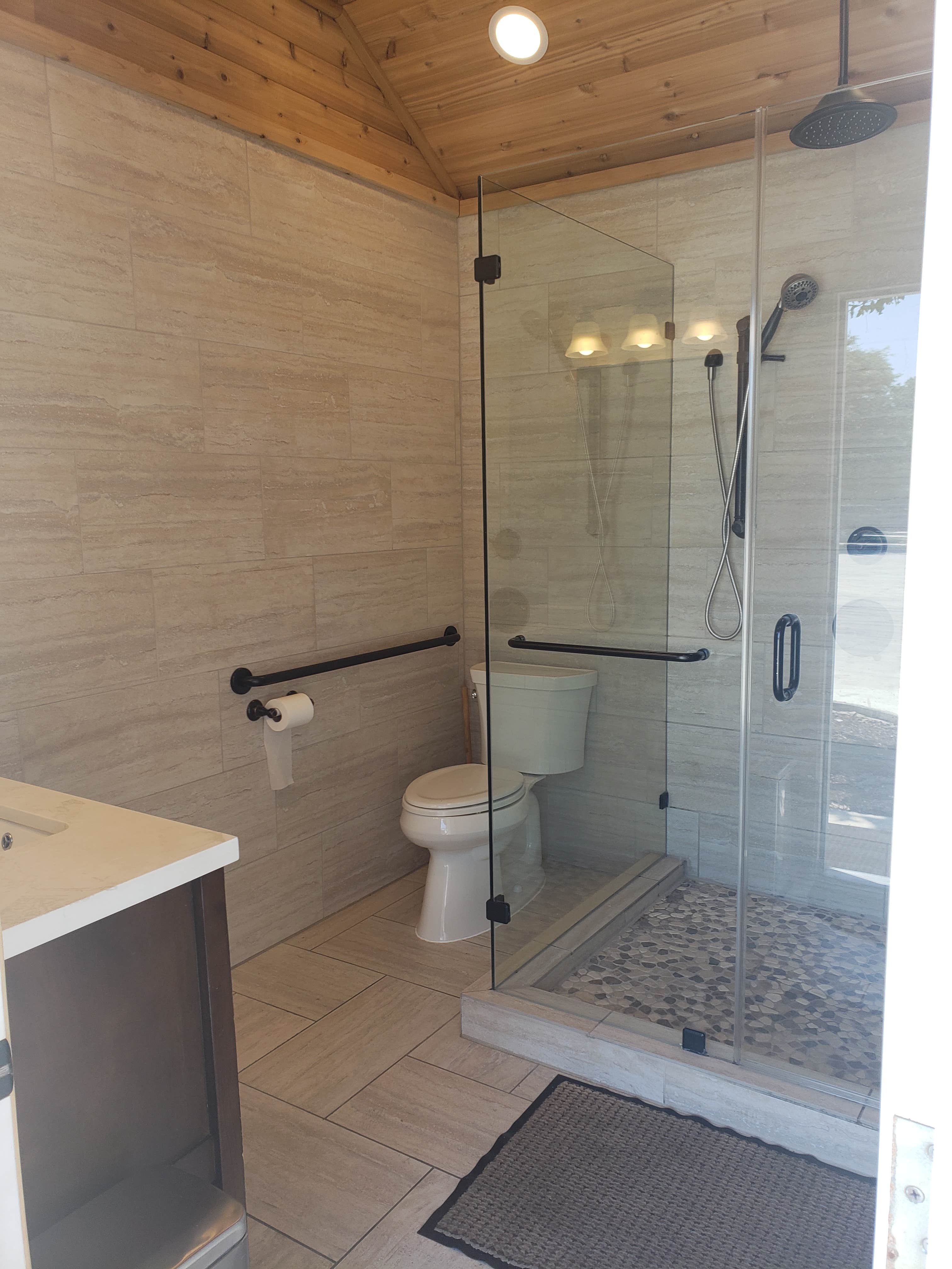 Camper submitted image from Austin RV Park North - 5