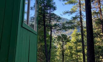 Camping near Boise Creek: Sugar Pine Camp & Cabin, Willow Creek, California