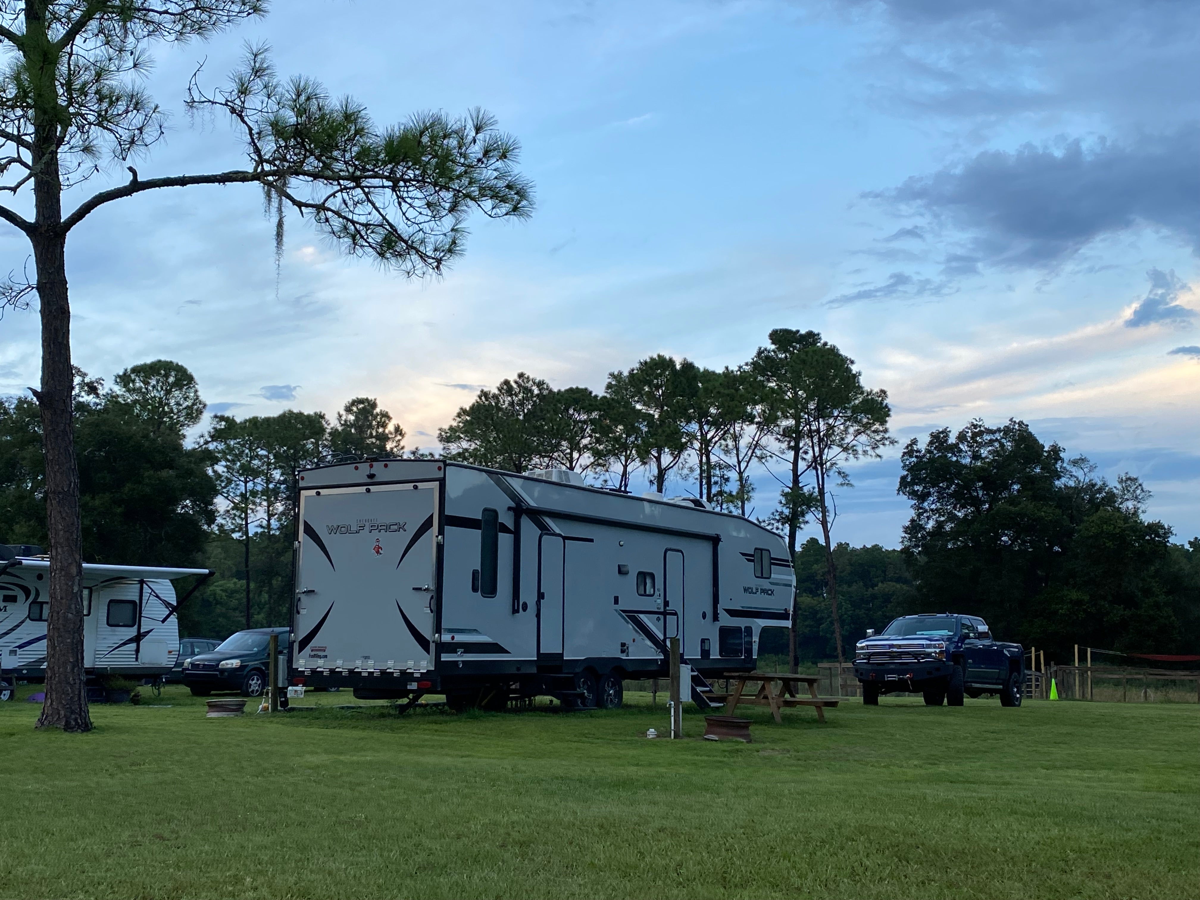Camper submitted image from Dickens RV Park - 2