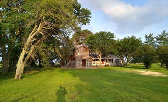 Camping near Palmetto State Park Campground: Gracies Ranch in Lockhart, Lockhart, Texas