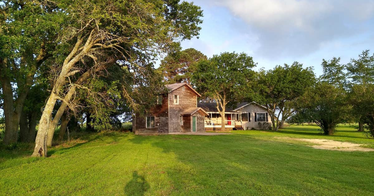 Gracies Ranch in Lockhart Camping | Lockhart, TX