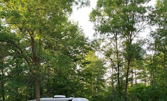 Camping near Lily Springs Regenerative Farm: Interstate Park — Saint Croix National Scenic Riverway, Taylors Falls, Wisconsin