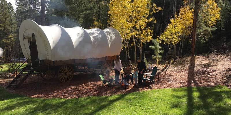 Camper submitted image from Whispering pines glamping resort