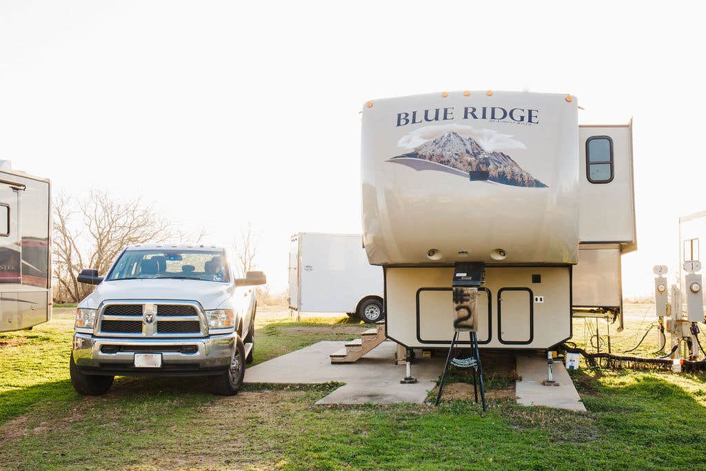 Camper submitted image from Bastrop RV Park - 2