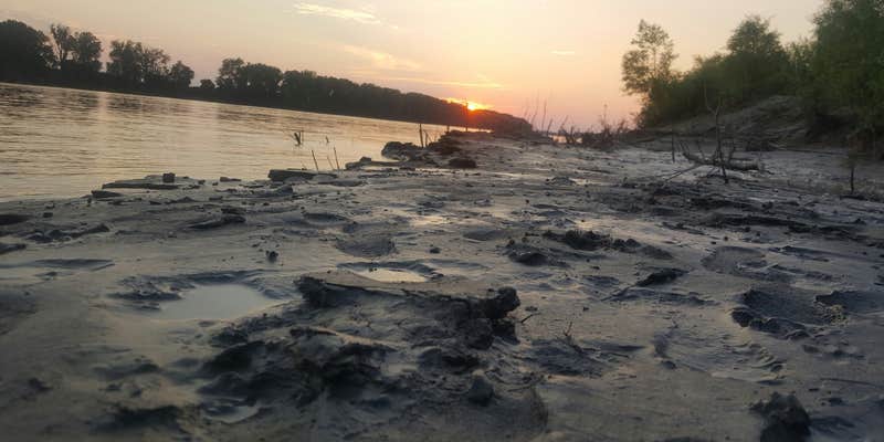 Camper submitted image from Chamois Access