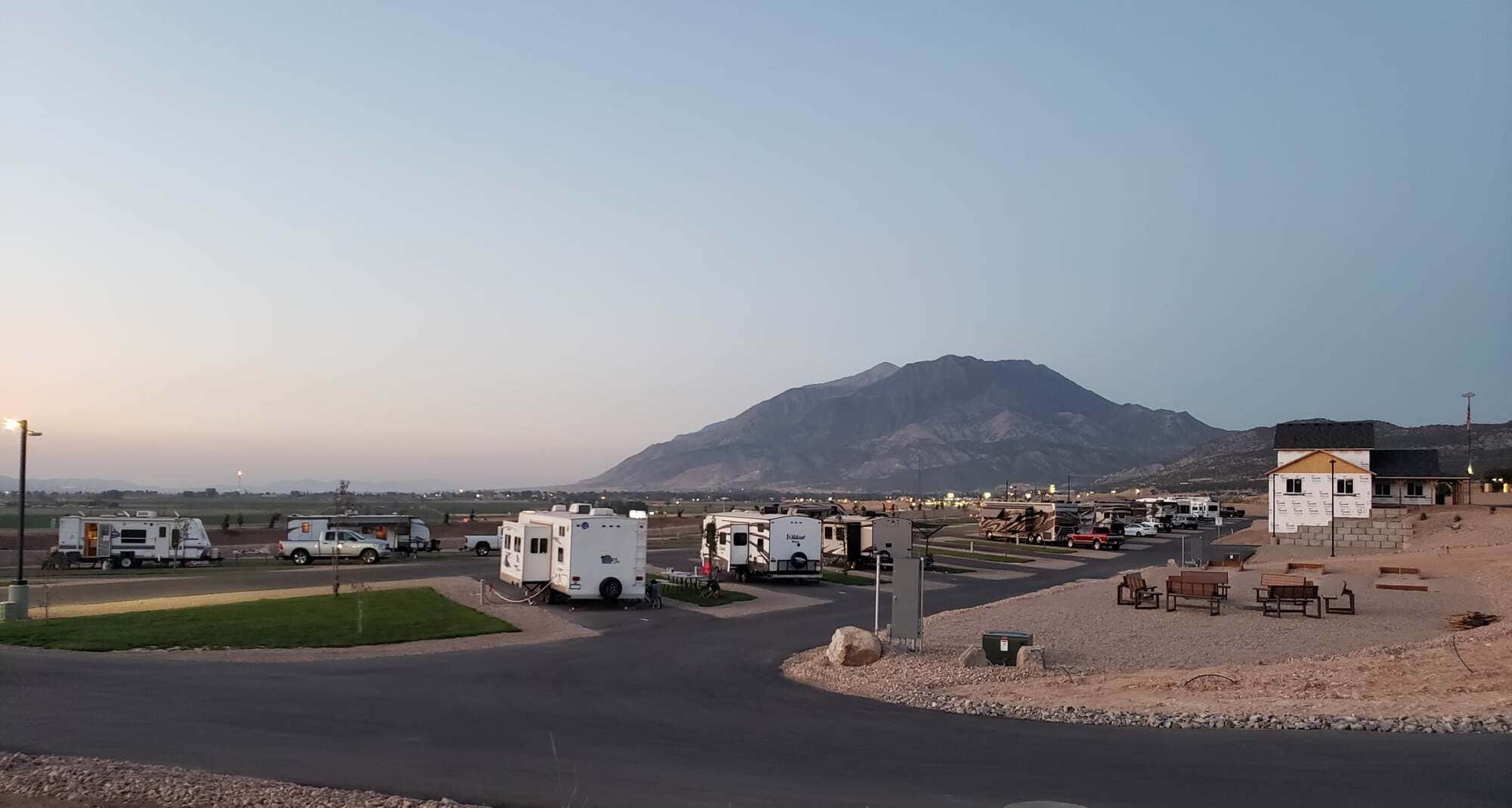 Rollin' Home RV Park