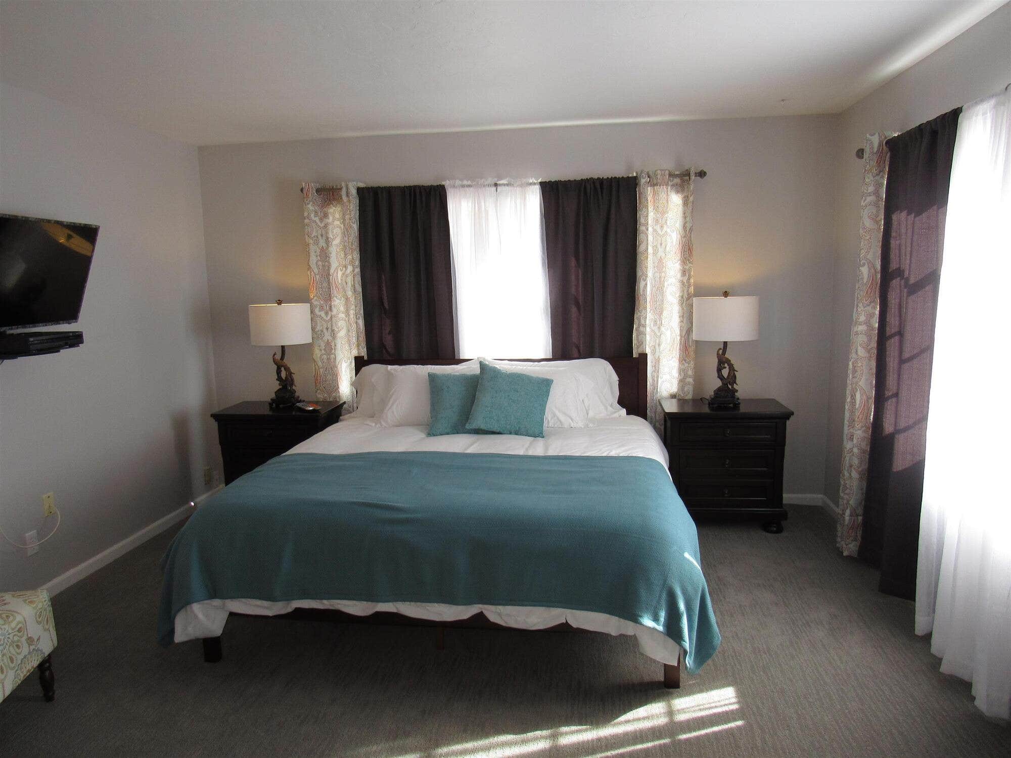 The Sky View Inn