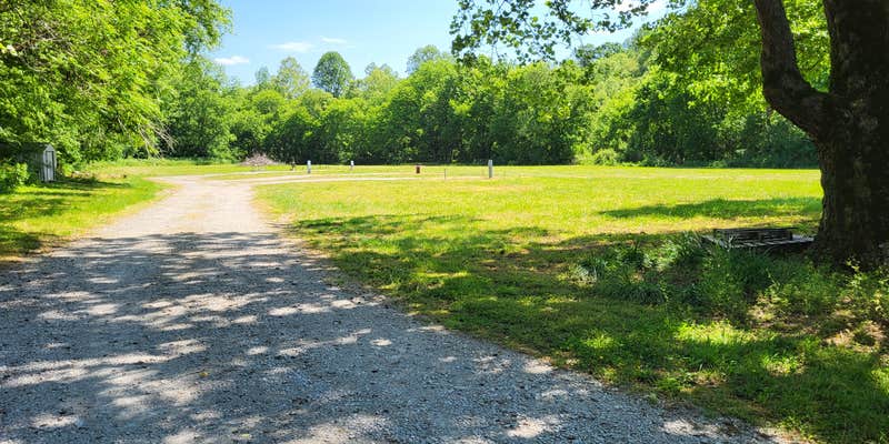 Camper submitted image from Caney Hollow Creek Retreat