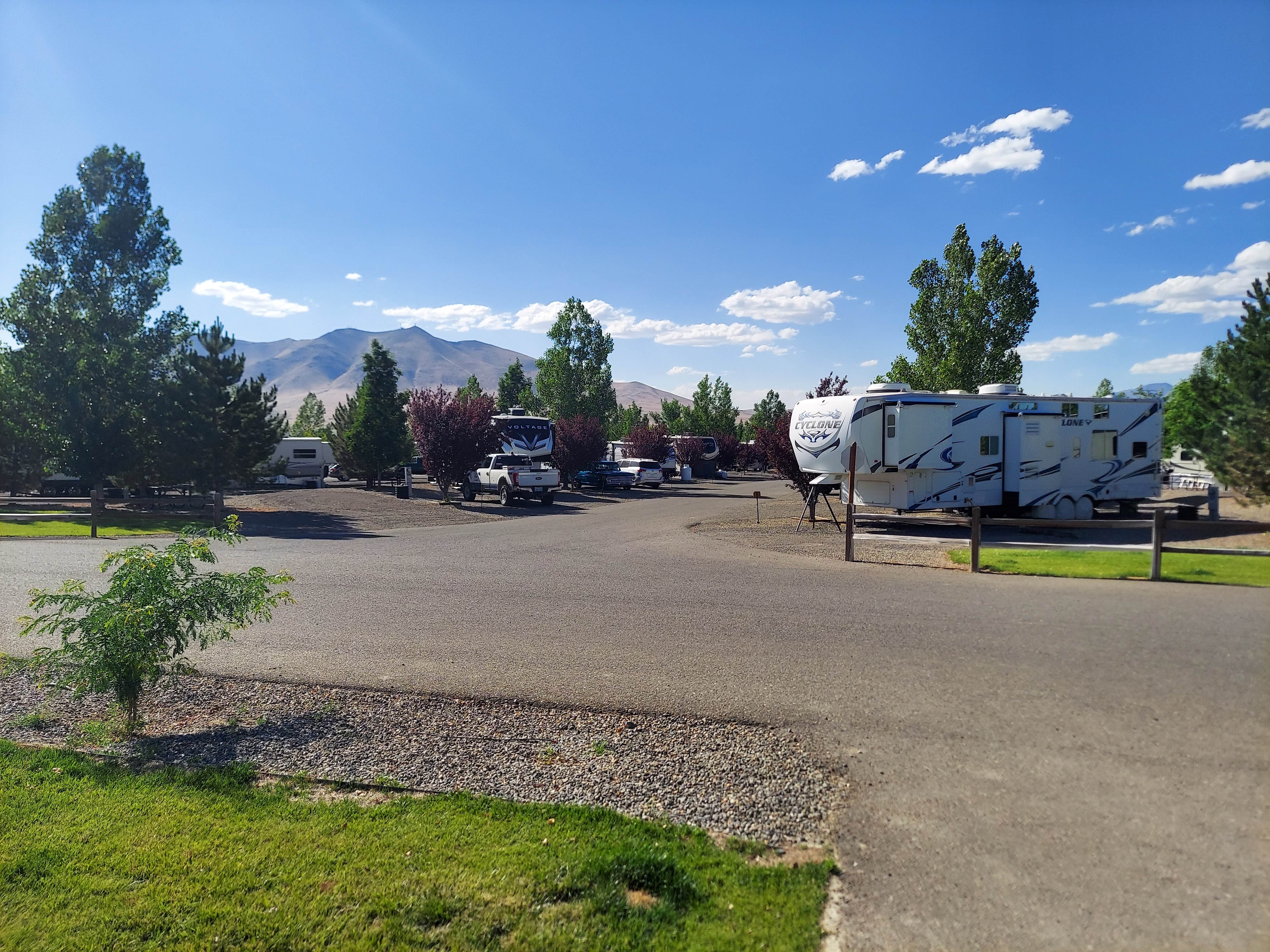 Coddiwompling F.'s photo of rv camping at New Frontier RV Park near Battle Mountain, NV