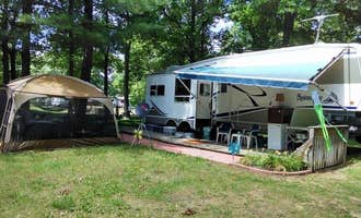 Camping near Conestoga Grand River Campground: Bazan Baldwin Oaks Family Campground, Hudsonville, Michigan