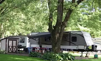 Camping near Little Paint Campground — Yellow River State Forest: Red Barn Resort and Campground, Lansing, Iowa