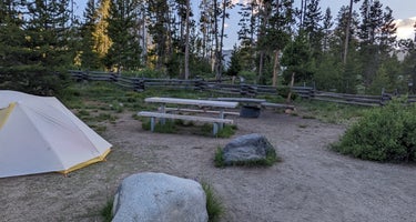 Pettit Lake Campground