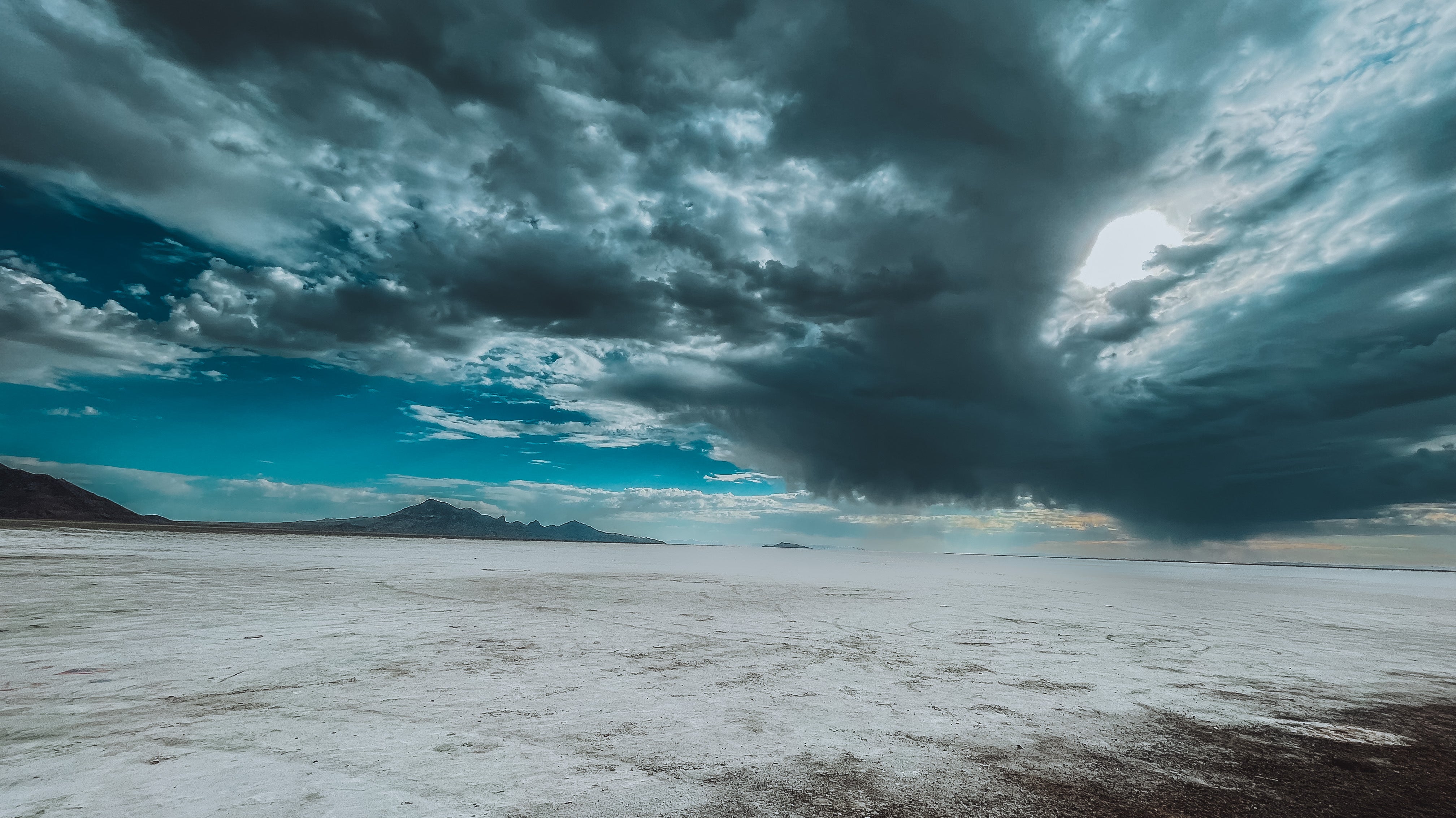 Camper submitted image from Bonneville Salt Flats BLM - 2