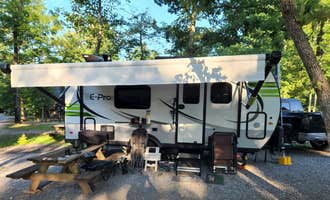 Camping near Vagabond Isle: Happy Hills Campground, Berkeley Springs, Maryland