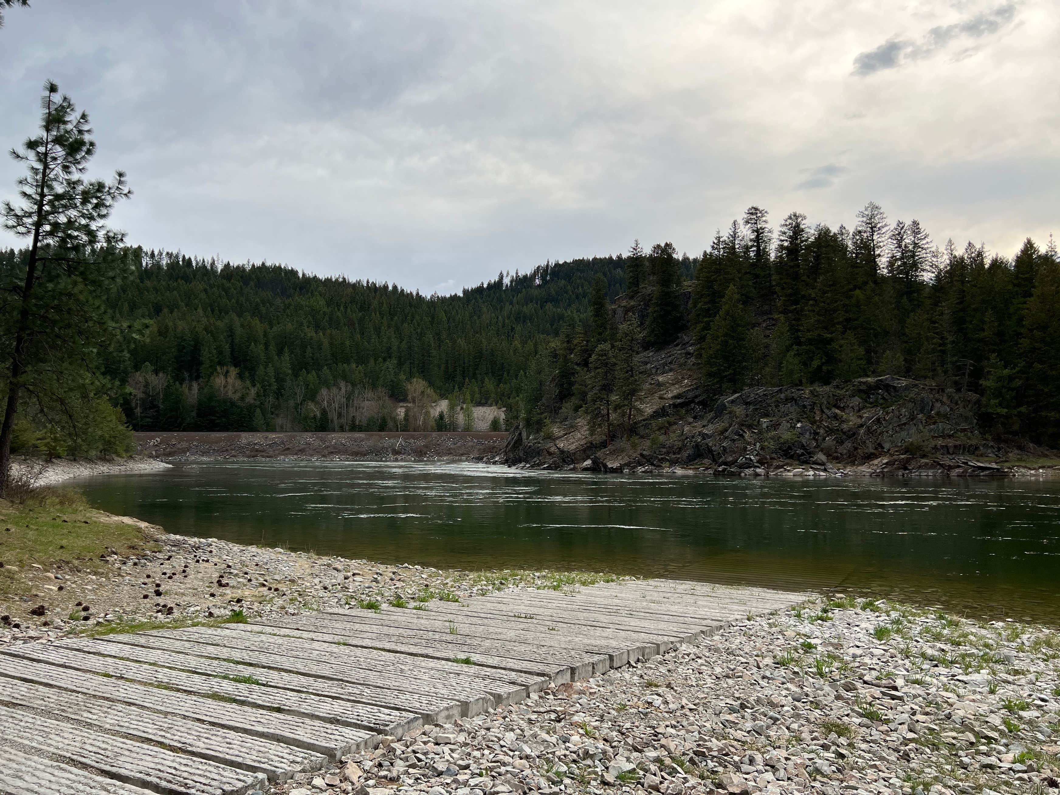 Willow Bend Trading Post Yaak Valley Montana - idthnwh