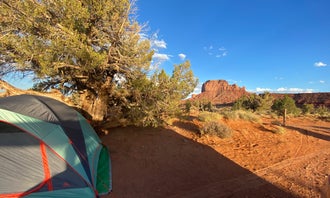 Camping near Monument Valley KOA: Sleeping Bear Campground, Monument Valley, Utah