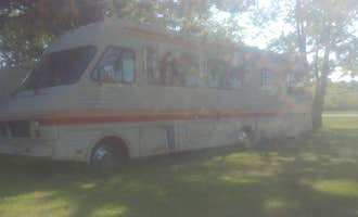 Camping near Twin Lakes Park: Shadylake Campground, Van Buren, Ohio
