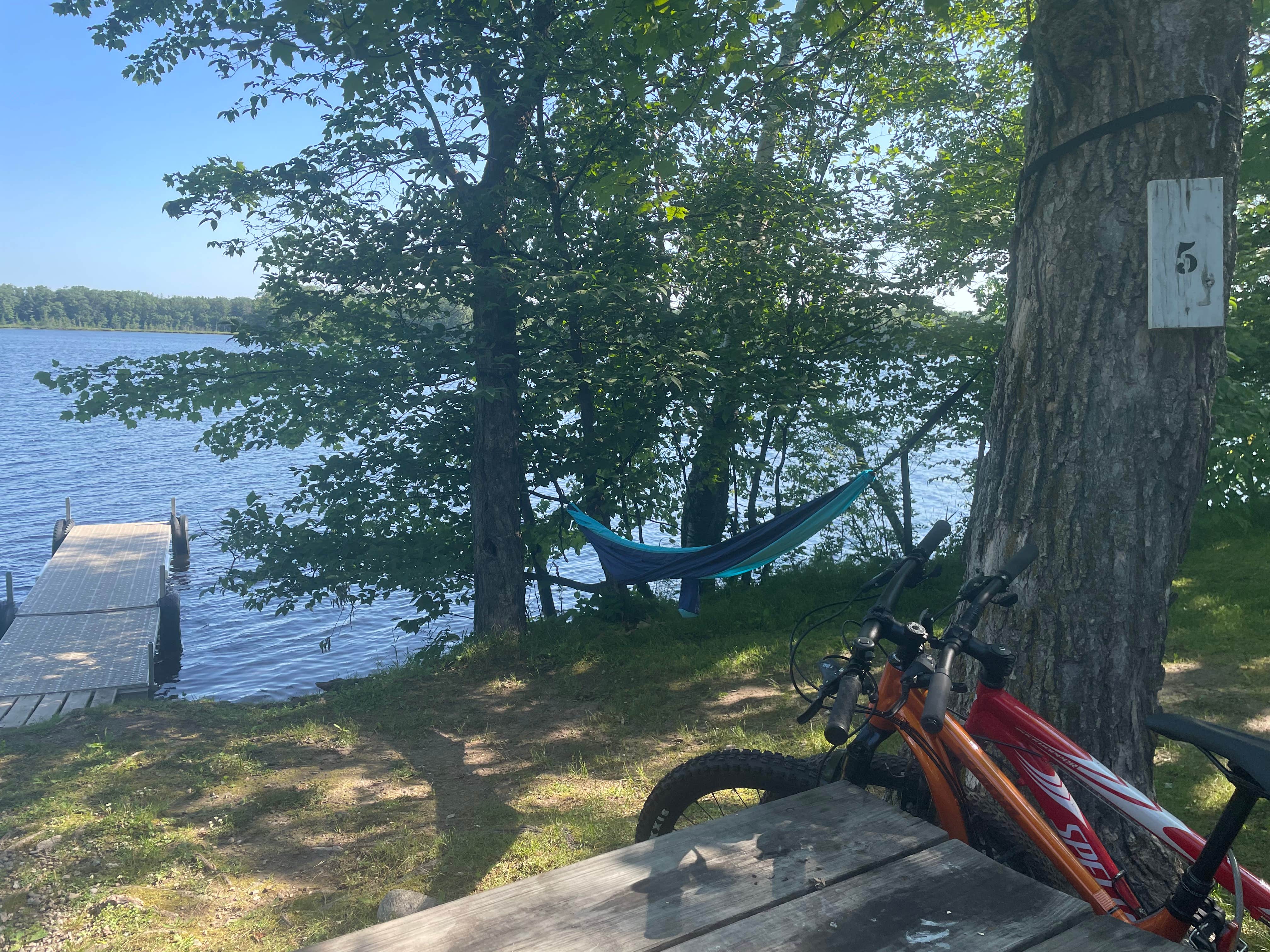 Camping near Barneveld's Resort: Camp Holiday Resort and Campground, Bay Lake, Minnesota