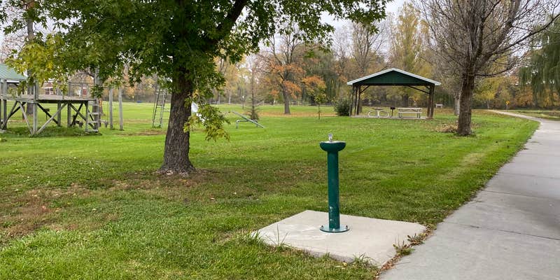 Camper submitted image from Cottonwood Park