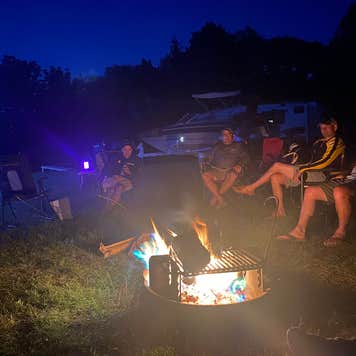 Cedar Bay Campground - Merritt Reservoir | Valentine, NE