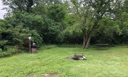Camping near Hennepin Canal Parkway State Park: Hennepin Canal State Trail, Sheffield, Illinois