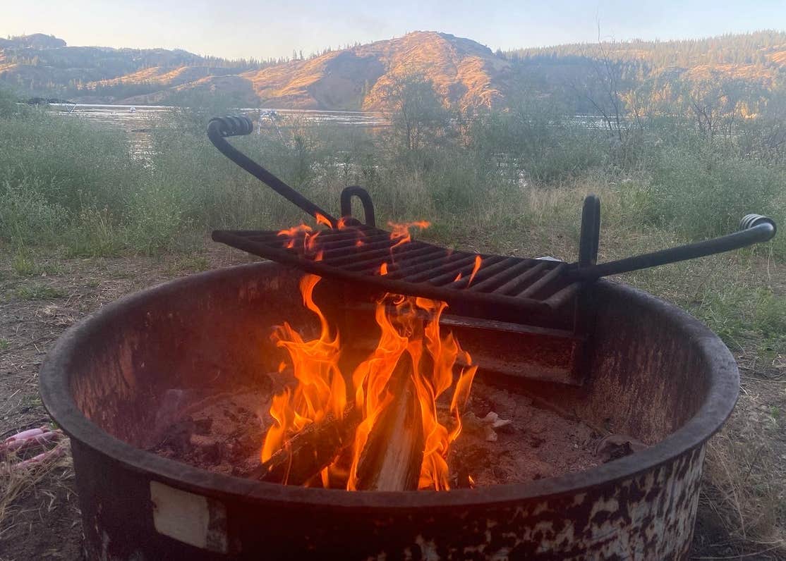 Porcupine Bay Campground Lake Roosevelt National Rec Area Camping