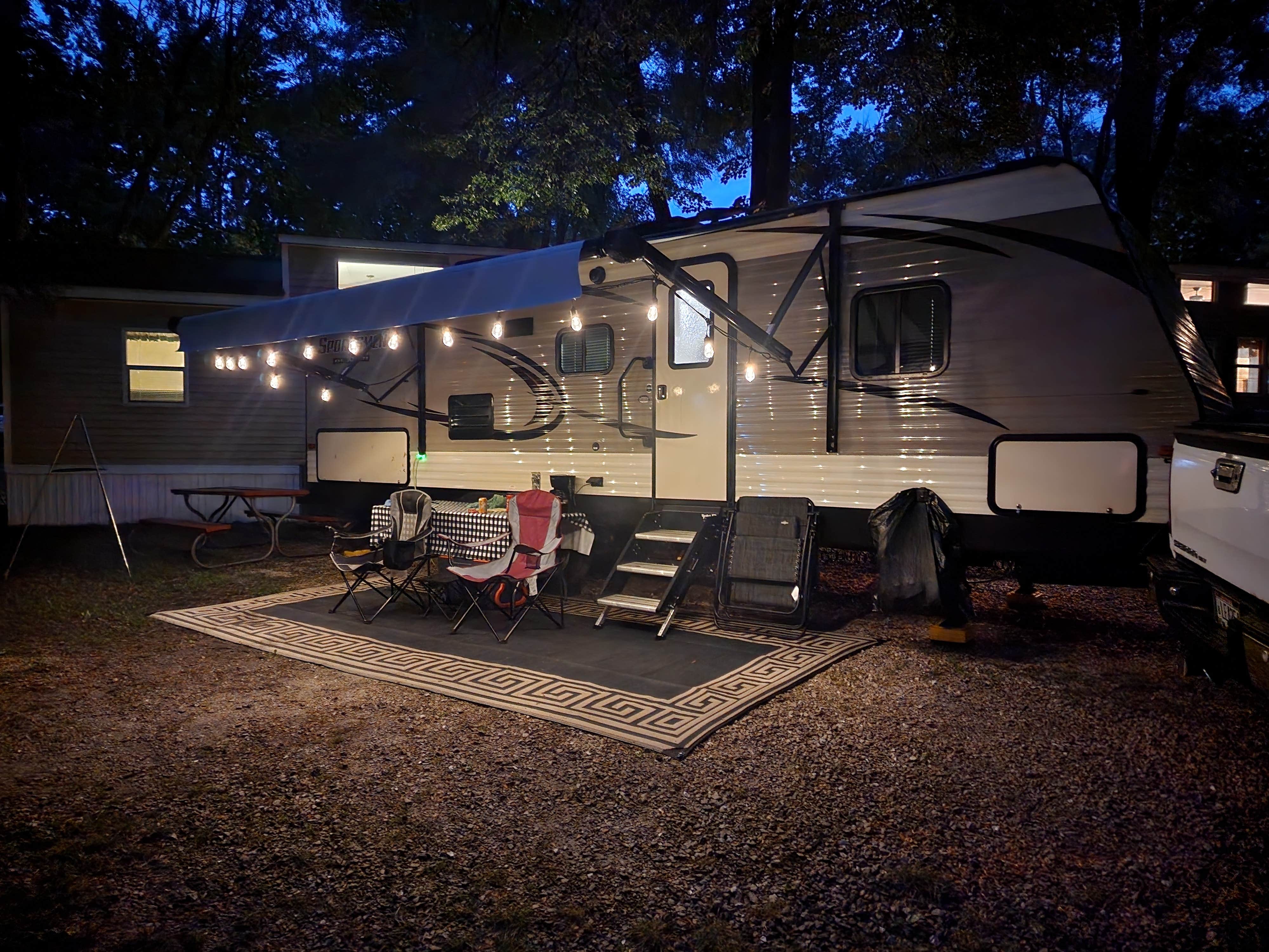 Camping near Prairie View — Chain O' Lakes State Park: Fish Lake Beach Camping Resort, Round Lake, Illinois