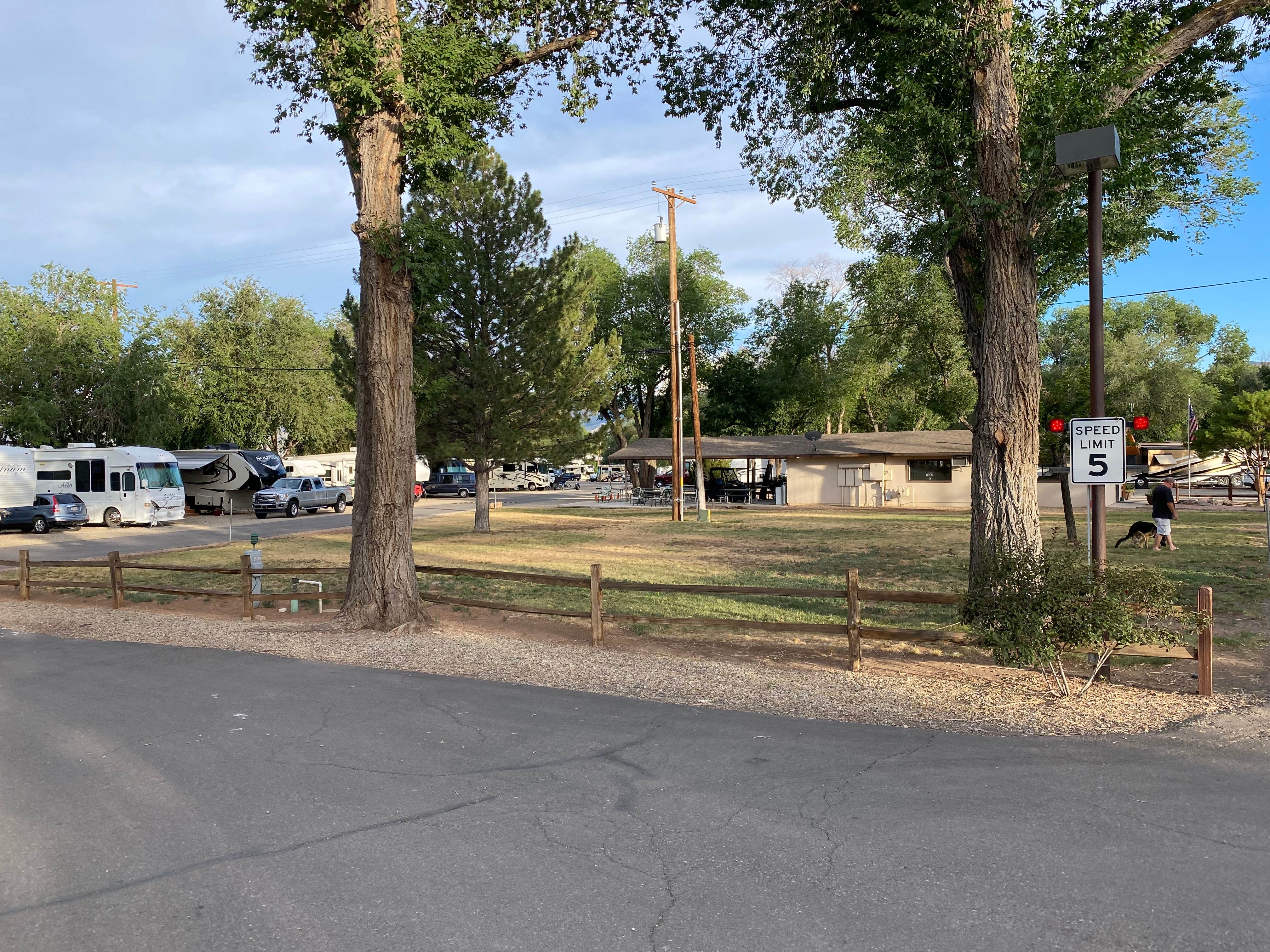 Camper submitted image from Sundance RV Park - 5