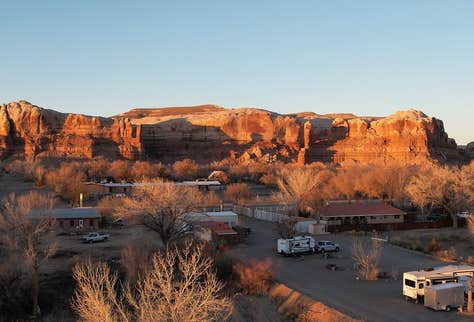 Cadillac Ranch Rv Park Ut Cadillac Ranch RV Park Utah LLC | Bluff, Utah