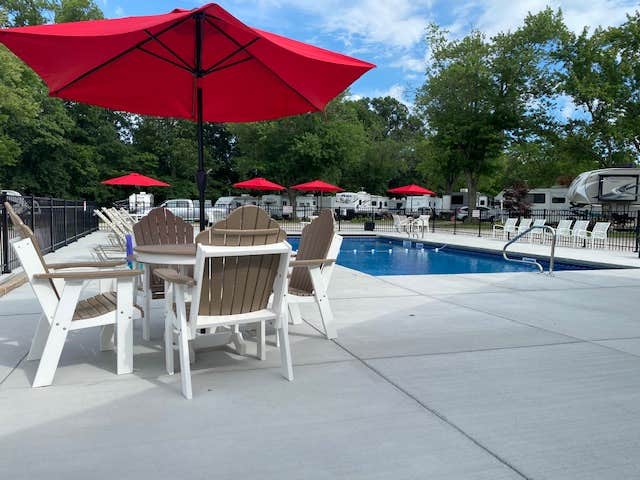 Camping near Wooster Campground — Hardy Lake State Recreation Area: Scottsburg/Raintree Lake KOA, Scottsburg, Indiana