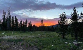 Camping near Whitney Reservoir : Beaver View, Oakley, Wyoming