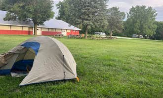 Camping near Zane Shawnee Caverns & Southwind Park: Poor Farmer's Campground, Fletcher, Ohio