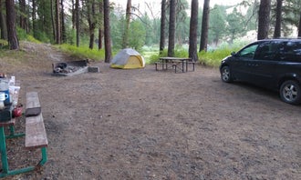 Camping near Coalmine Hill: Anson Wright Memorial Park, Heppner, Oregon